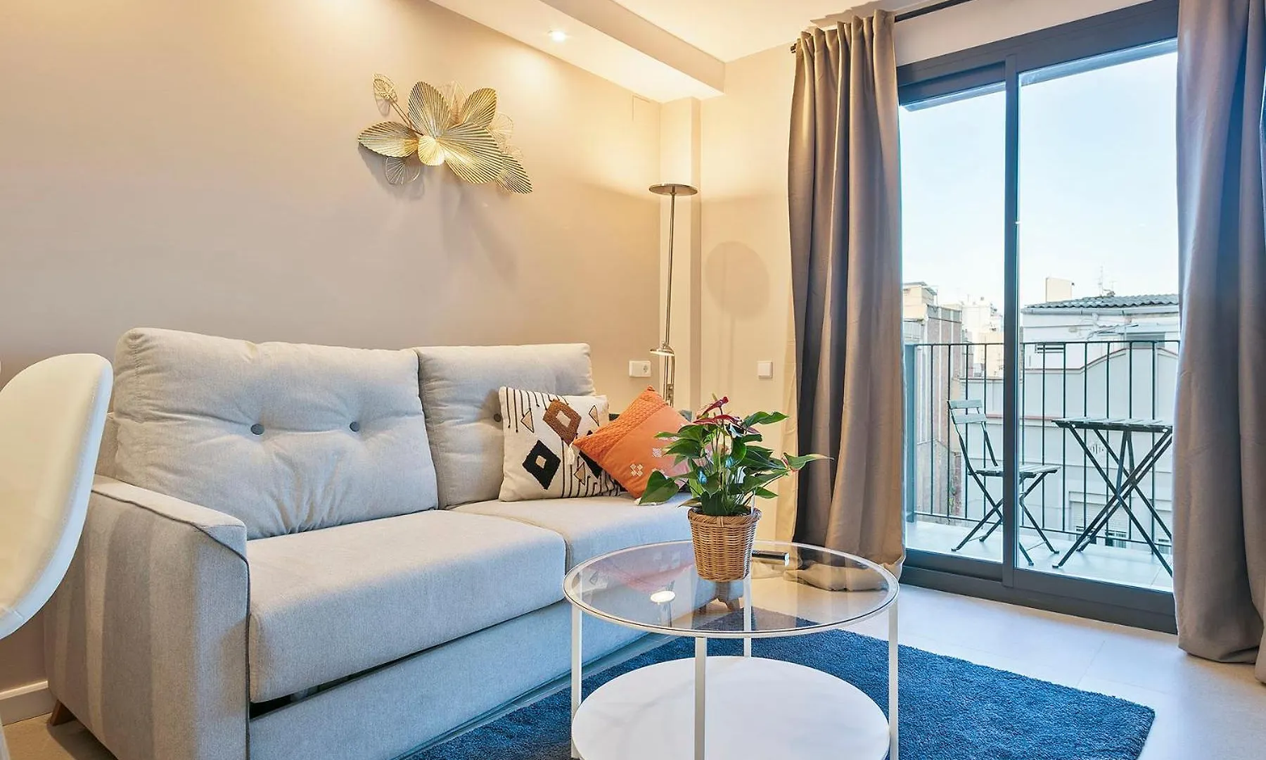 Your Home- Apartment Camp Nou 2B L'Hospitalet de Llobregat 0*,  İspanya
